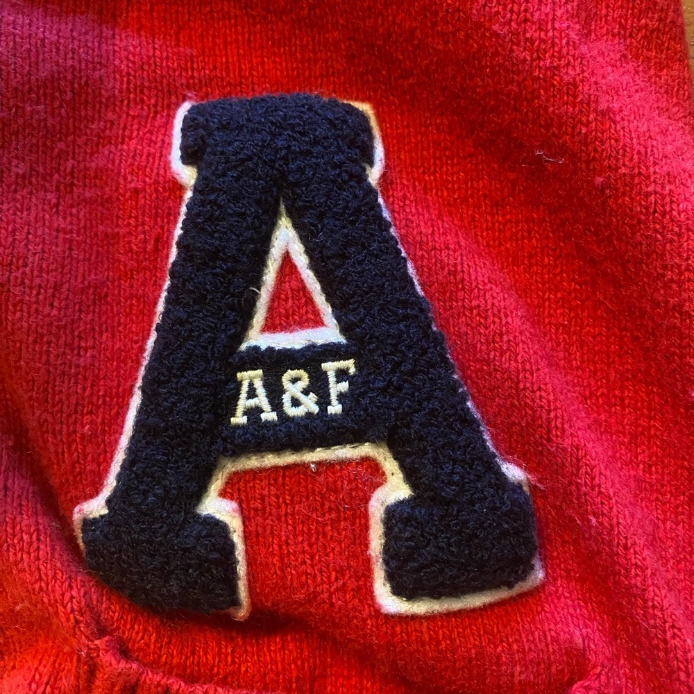 Abercrombie & Fitch Red V-Neck Varsity Cardigan Sweater Y2K - Picture 9 of 10